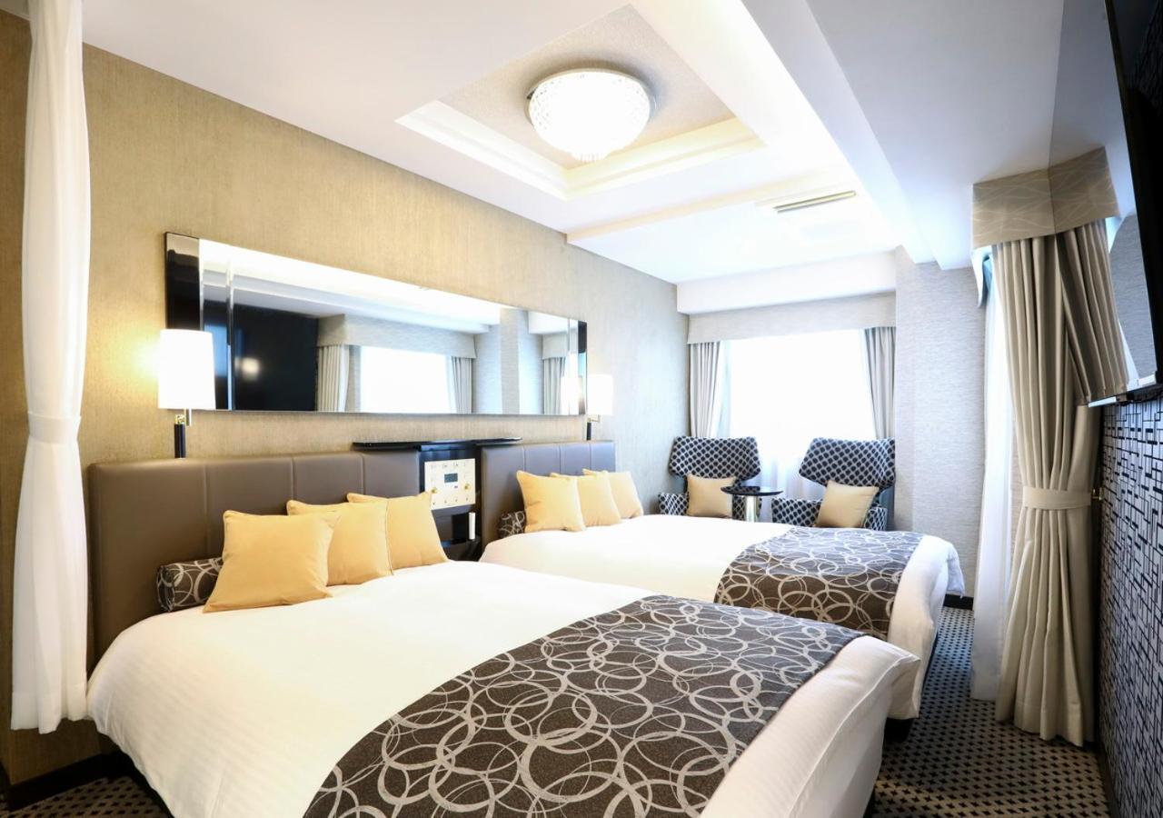 Apa Hotel Higashi Shinjuku Kabukicho Tower Tokyo Esterno foto